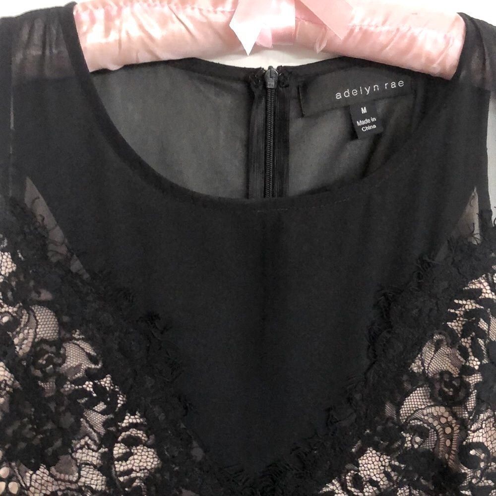 Adelyn Rae Lace Dress Size M - Picture 4 of 12